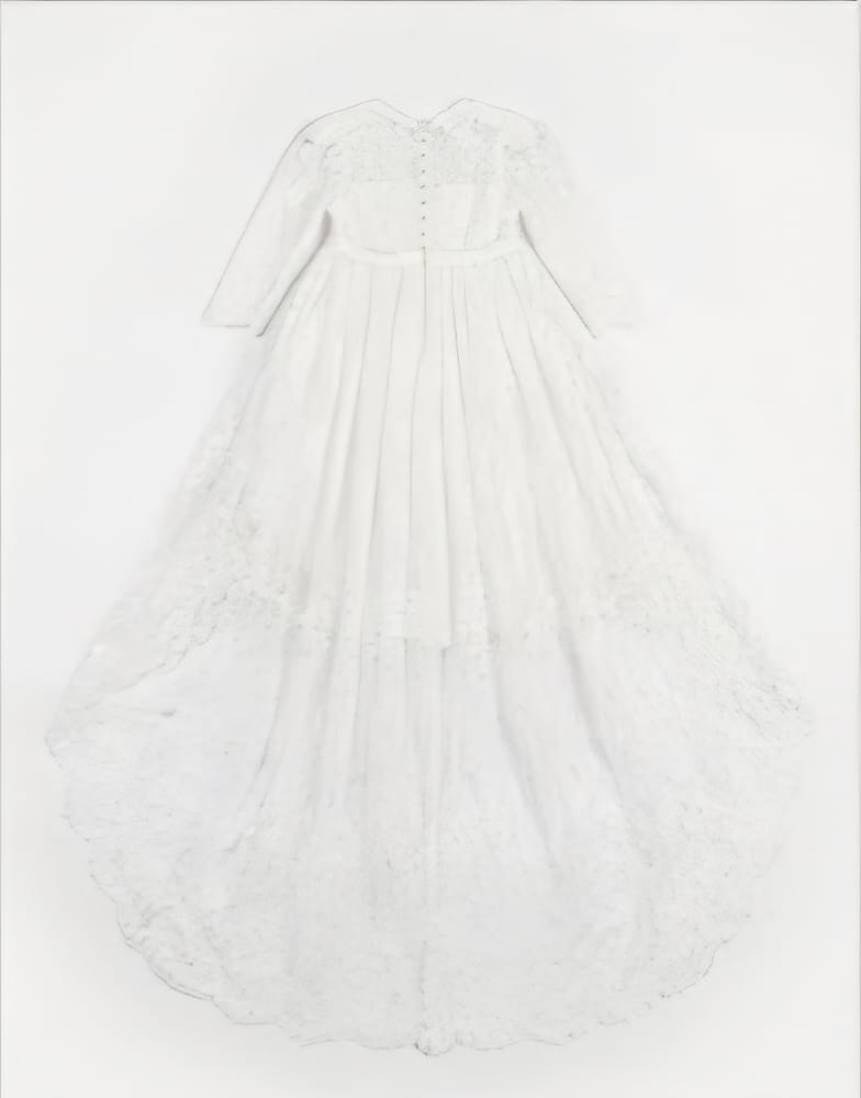 AM Kids - Abito con strascico elegante in pizzo
