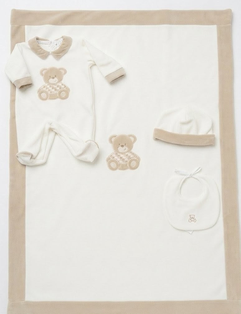 AM Kids - Completo con coperta,tutina,bavetta e cappello