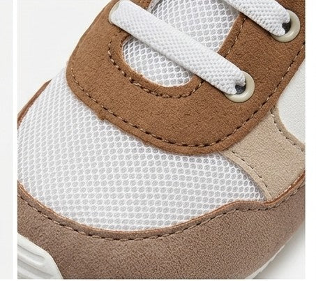 AM Kids - Sneakers con suola Mayoral